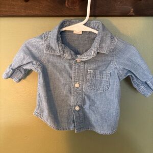 GAP Kids Light Blue Button Down Shirt
